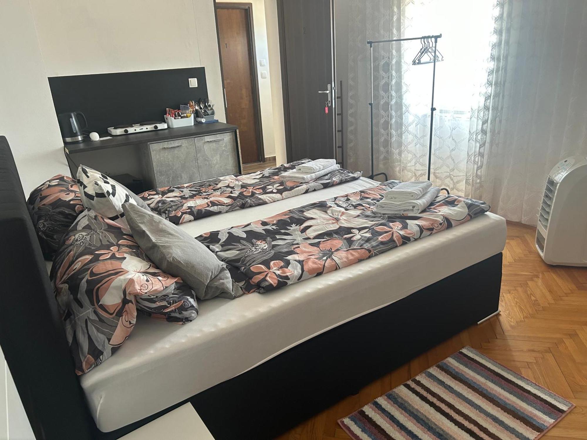 Apartmani 德拉马利 外观 照片