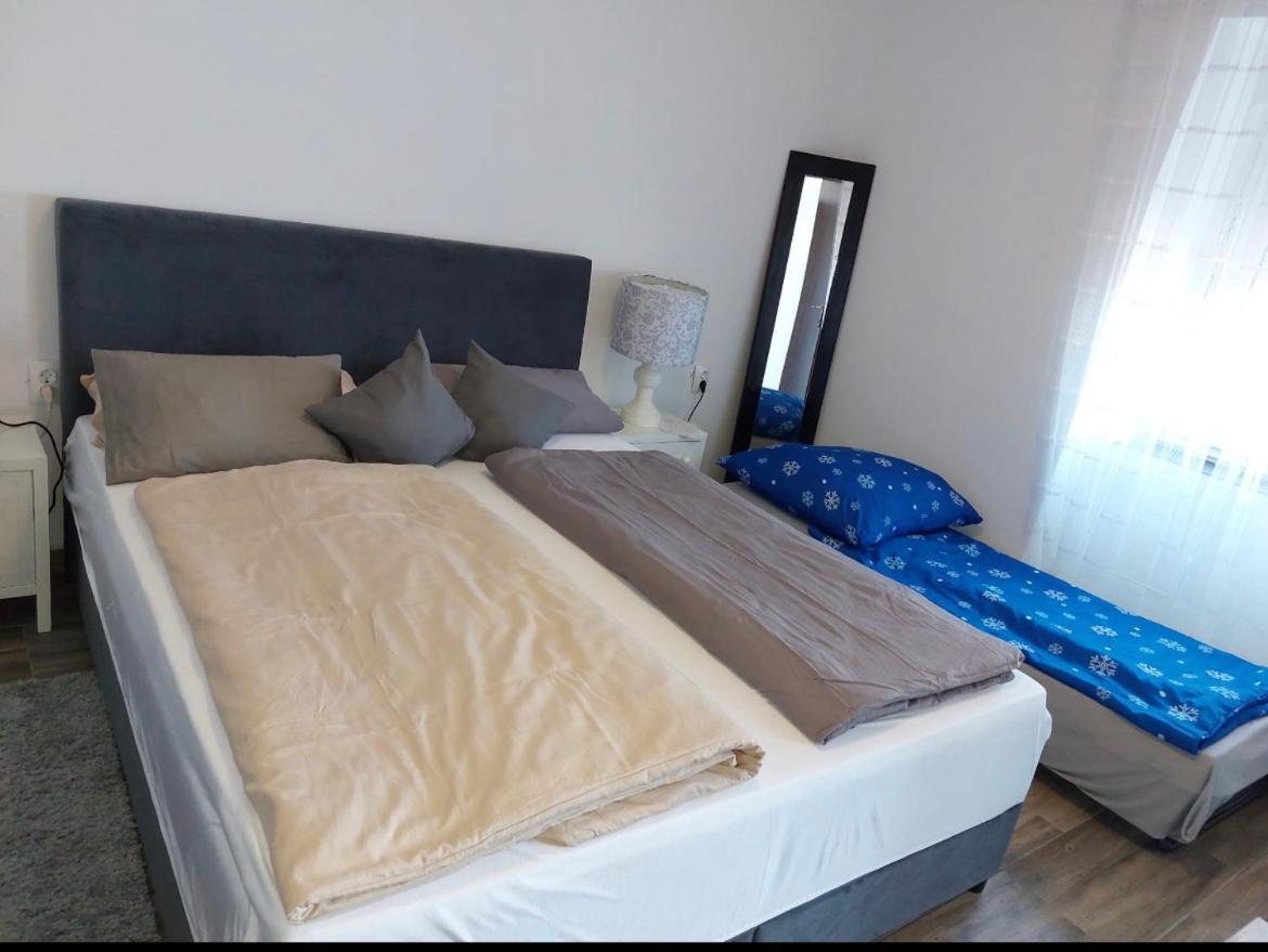 Apartmani 德拉马利 外观 照片