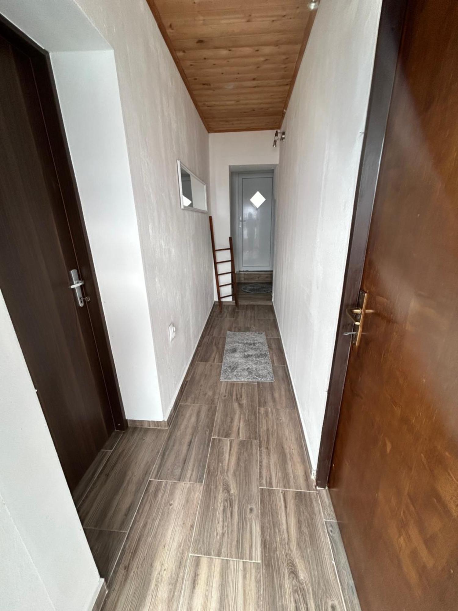 Apartmani 德拉马利 外观 照片